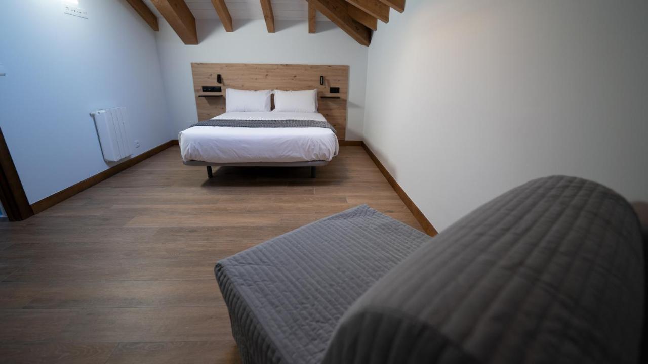Apartamentos Puerta De Occidente Cornellana 外观 照片